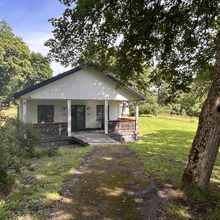 Bergby Herrgard Grisslehamn Exterior photo